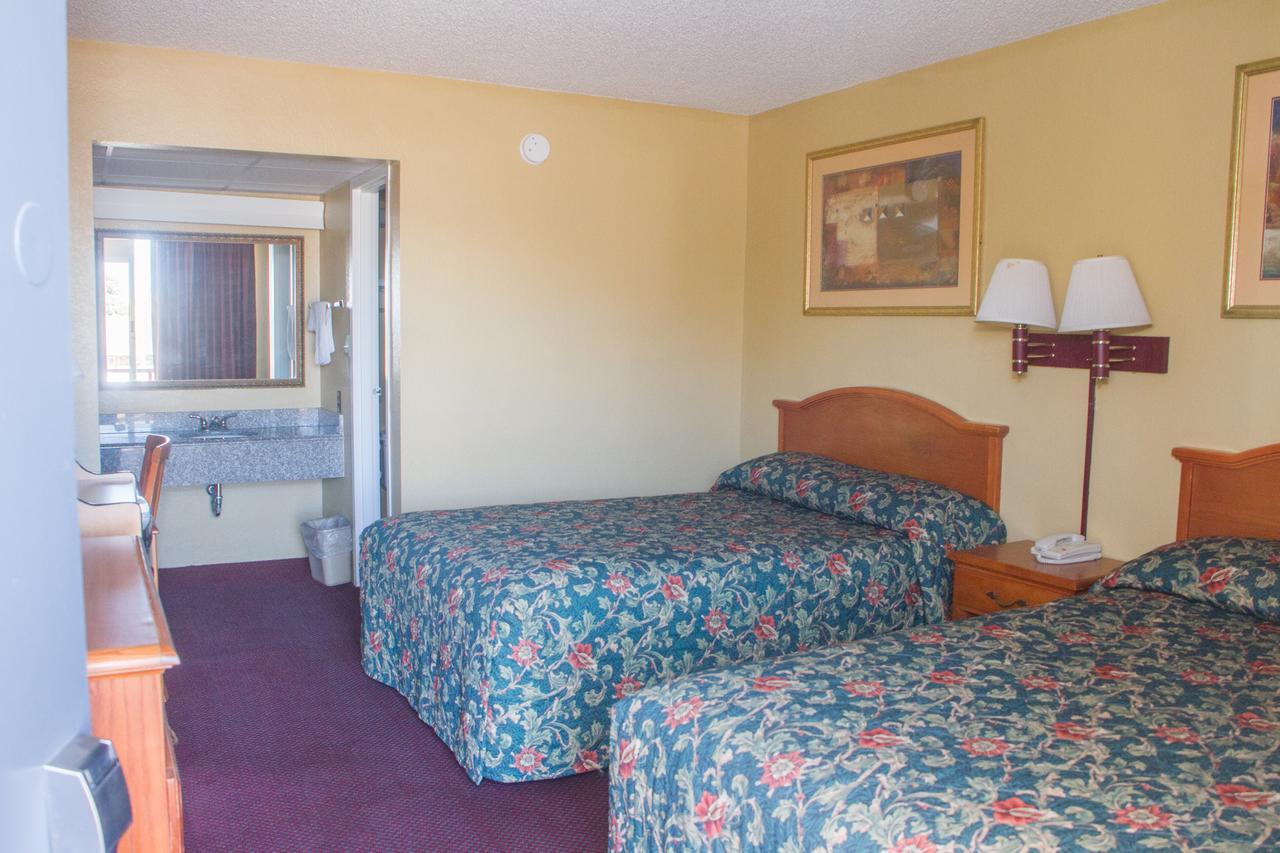 Executive Inn Ponca City Exterior photo